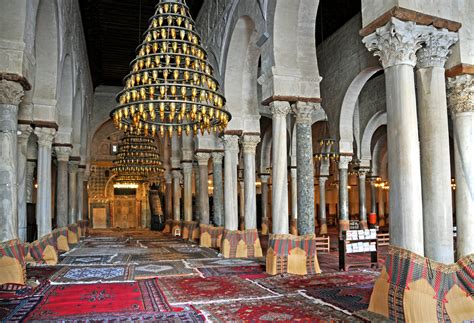 File:Great Mosque of Kairouan, prayer hall.jpg - Wikimedia Commons