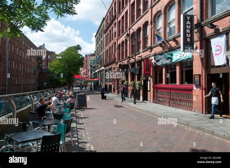 Canal street manchester hi-res stock photography and images - Alamy