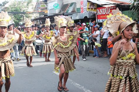 2011 Higante Contest and Aklan Festivals Parade - 2011 Kalibo Ati ...