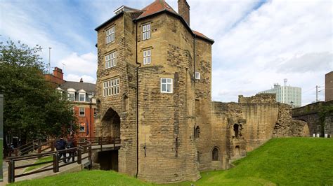 Castle Keep in Newcastle-upon-Tyne, England | Expedia