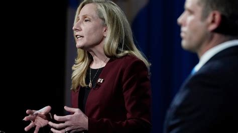 Spanberger criticizes Democrats' strategy in caucus call