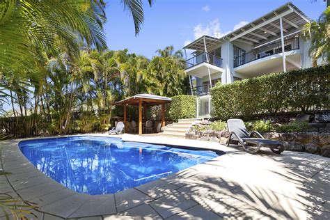 Beachfront accommodation Sunshine Coast – from pet friendly to luxury!