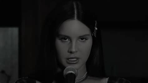 See Lana Del Rey Deliver Intimate 'Arcadia' Performance on 'Colbert'