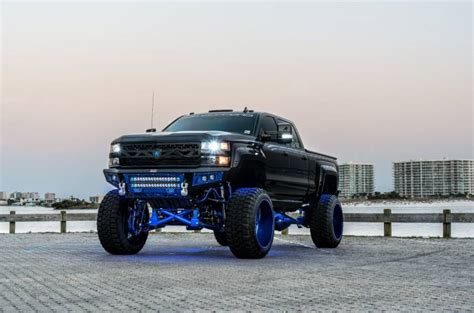 2011-2019 LML/L5P Duramax Cognito - 12" Elite Lift Kit with Elka 2.5 ...