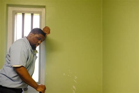 'We carry a light': Inmates at Shawnee Correctional Center care for the prison's dying | Local ...