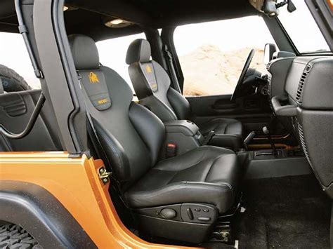 Interior View Seats - Photo 06 - Hemi Power | 2004 jeep wrangler, Jeep wrangler tj, Jeep wrangler