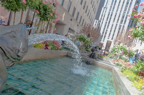 Fountains of Rockefeller Garden - Creative Commons Bilder
