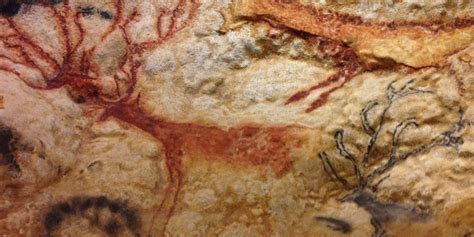 Lascaux Cave tour from Bordeaux