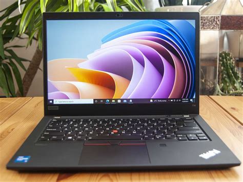 Lenovo ThinkPad T14 (Gen 2) review: Same practical design with a new selection of processors ...