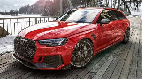 ABT'nin Audi RS4+ Avant'ını karlı Alp Dağları'nda görün