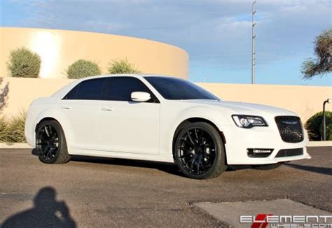 Chrysler 300 Wheels | Custom Rim and Tire Packages