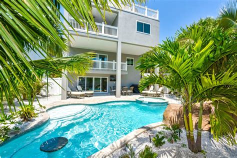 Aloft on Canal | Siesta Key, FL | Siesta Key Luxury Rental Properties