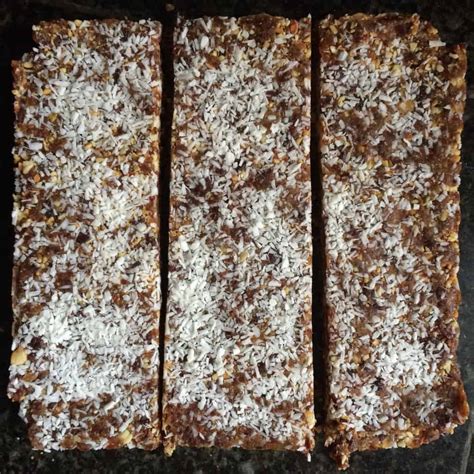 Homemade Snack Bars Recipe | (a)Musing Foodie