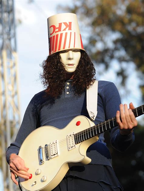 Buckethead - Photo gallery on Veojam