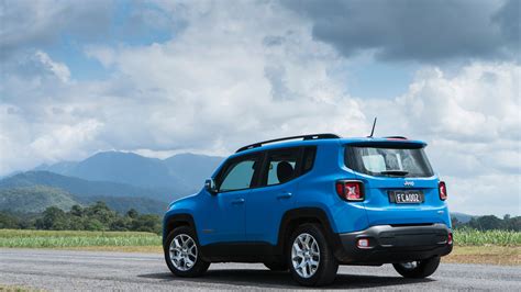 Wallpaper ID: 39978 / Jeep Renegade Longitude, blue, SUV free download