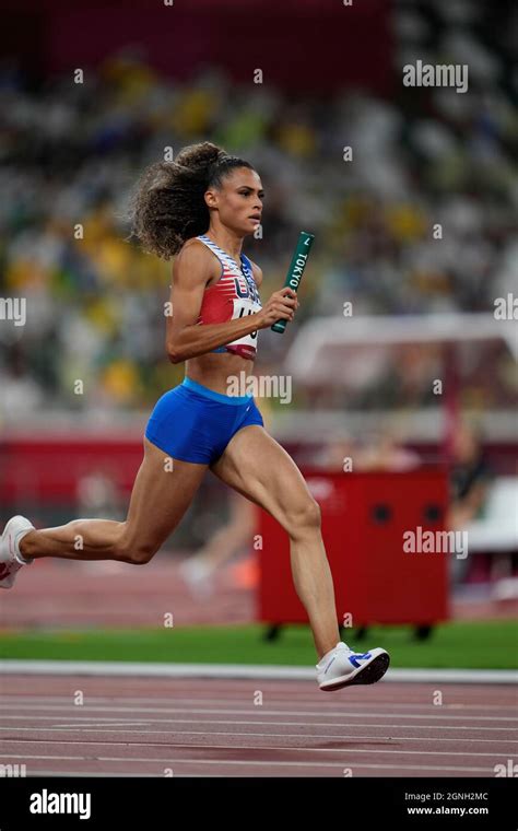 Sydney McLaughlin competing in the 2020 Tokyo Olympics Stock Photo - Alamy