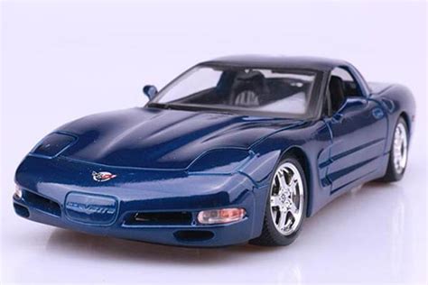 Chevrolet Corvette 1:18 Scale Diecast Car Model By Bburago [SD01H574]