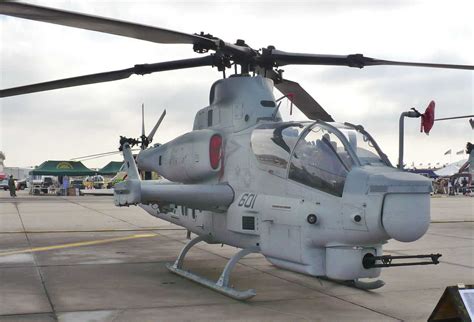 Bell AH-1Z Viper - Price, Specs, Photo Gallery, History - Aero Corner