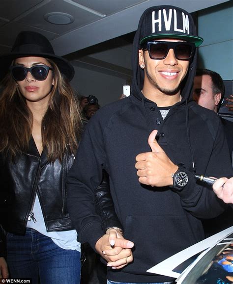 Lewis Hamilton Girlfriend Networthsize Pilota Gewonnen Bessere Inews ...