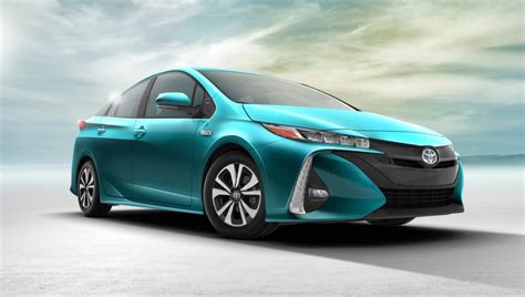 Toyota Prius Colors 2025 - Teddy Malinde