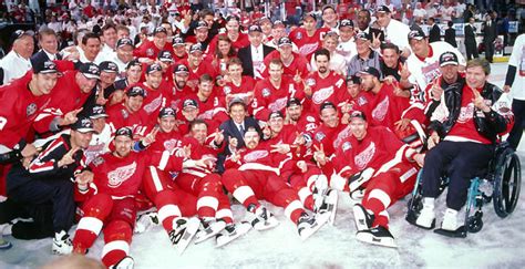 Detroit Red Wings - Stanley Cup Champions 1998 | HockeyGods