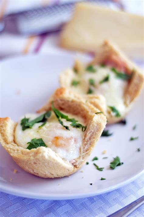 Croque Madam Individual Bread Bowls - Cooking Divine