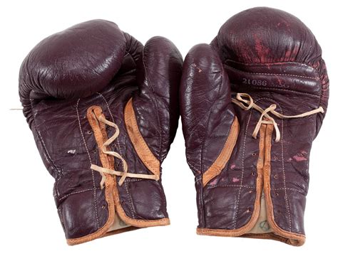 Ali's gloves, Frazier's jockstrap from 1971 'Fight of the Century' up ...