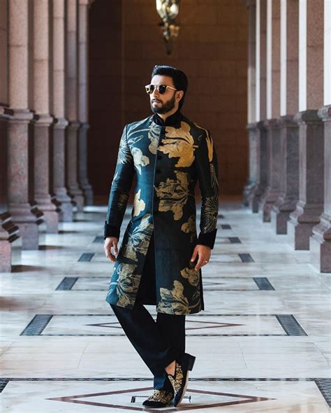 Ranveer Singh Suits - Ranveer singh, who leads the cavalcade of the kabir khan directorial ...