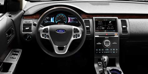 2019 Ford Flex | Consumer Guide Auto