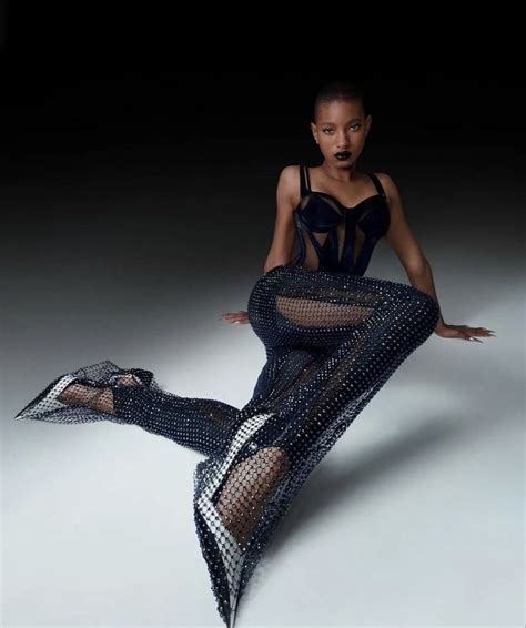 Pin by Sundjata Imhepi on Willow Smith Fashion Shoots | Fashion, Willow ...