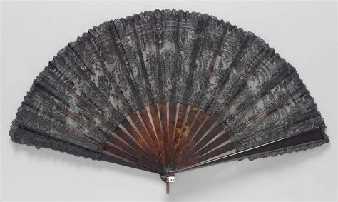 Black lace fan | Fan, Hand held fan, Hand fan