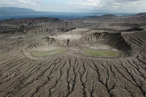 Pure coincidence: Phivolcs says no connection between Kanlaon, Mayon ...