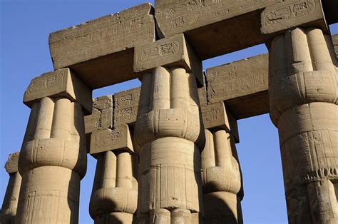Luxor Temple Complex - Column Capitals | Luxor and Karnak | Pictures | Egypt in Global-Geography