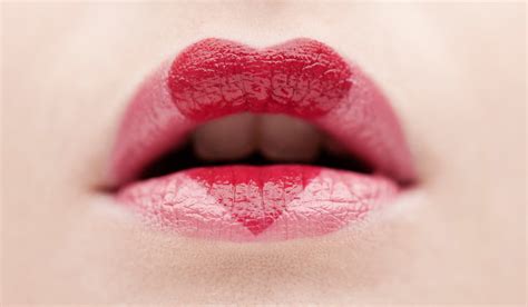 8 makeup tips for thin lips - beautyheaven