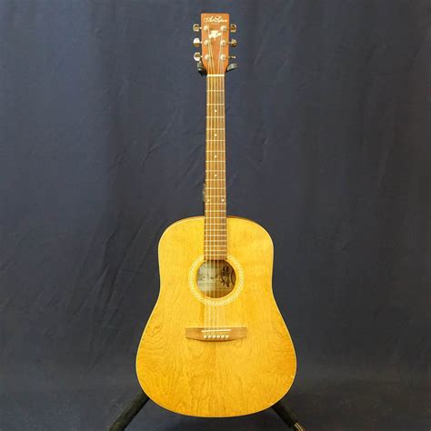 Art & Lutherie Wild Cherry Acoustic Guitar w/ Case - Used