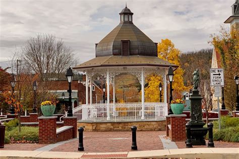 8+ Things to Do in Ligonier, PA - Toddling Traveler