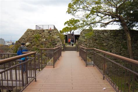 Fukuoka Castle Ruins - Fukuoka - Japan Travel