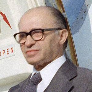 Menachem Begin - Trivia, Family, Bio | Famous Birthdays