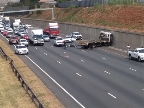 UPDATE: Two killed in N1 accident | Roodepoort Record