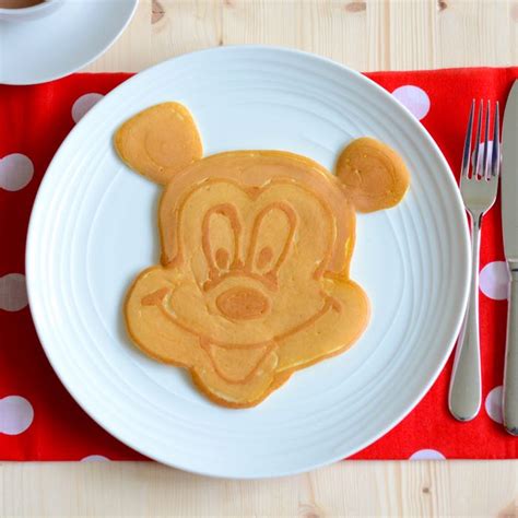 How to Make a Mickey Mouse Pancake - My Recipe Book