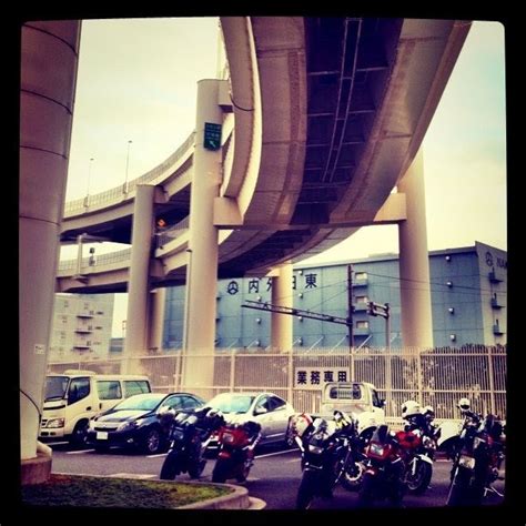 A Following Sea: Daikoku Parking Area