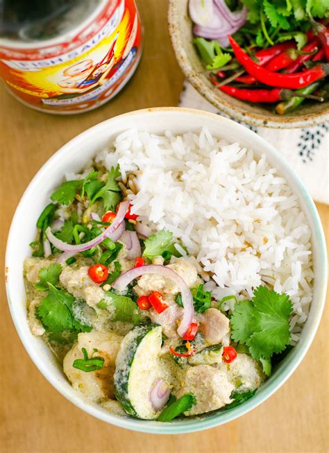 Recipe: The Easiest Thai Green Coconut Curry | Recipe | Green curry ...