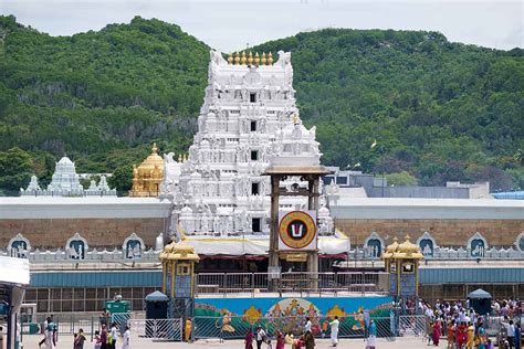 Tirupati, la demeure sur terre du dieu Vishnou - MAGIK INDIA