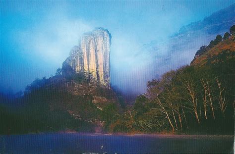 A Journey of Postcards: Wuyi Mountains | China