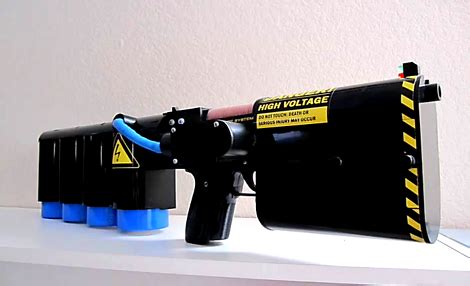 CoilGun | Hackaday