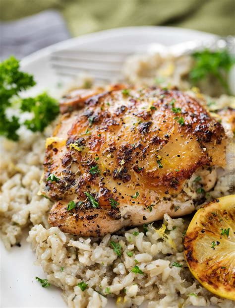 One Pan Greek Lemon Chicken and Rice - The Chunky Chef