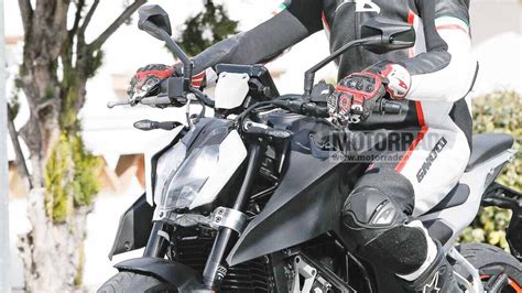 2023 KTM Duke 125 Spied Testing - New Features, More Power