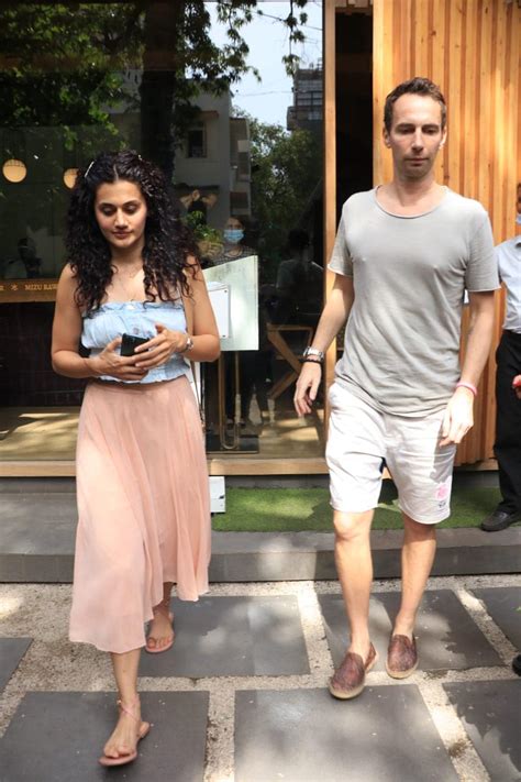 Taapsee Pannu and Boyfriend Mathias Boe Make Rare Public Appearance ...