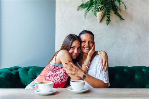 Secrets to a Strong Mother-Daughter Relationship - Project Bold Life