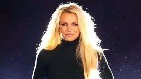 Britney Spears Dances With Knives Again: A Disturbing Instagram Video ...